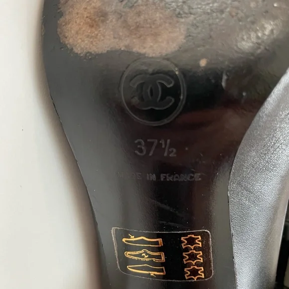 Chanel Black Leather Square Toe Kitten Heels Logo Vintage Size 7 - Picture 5 of 11